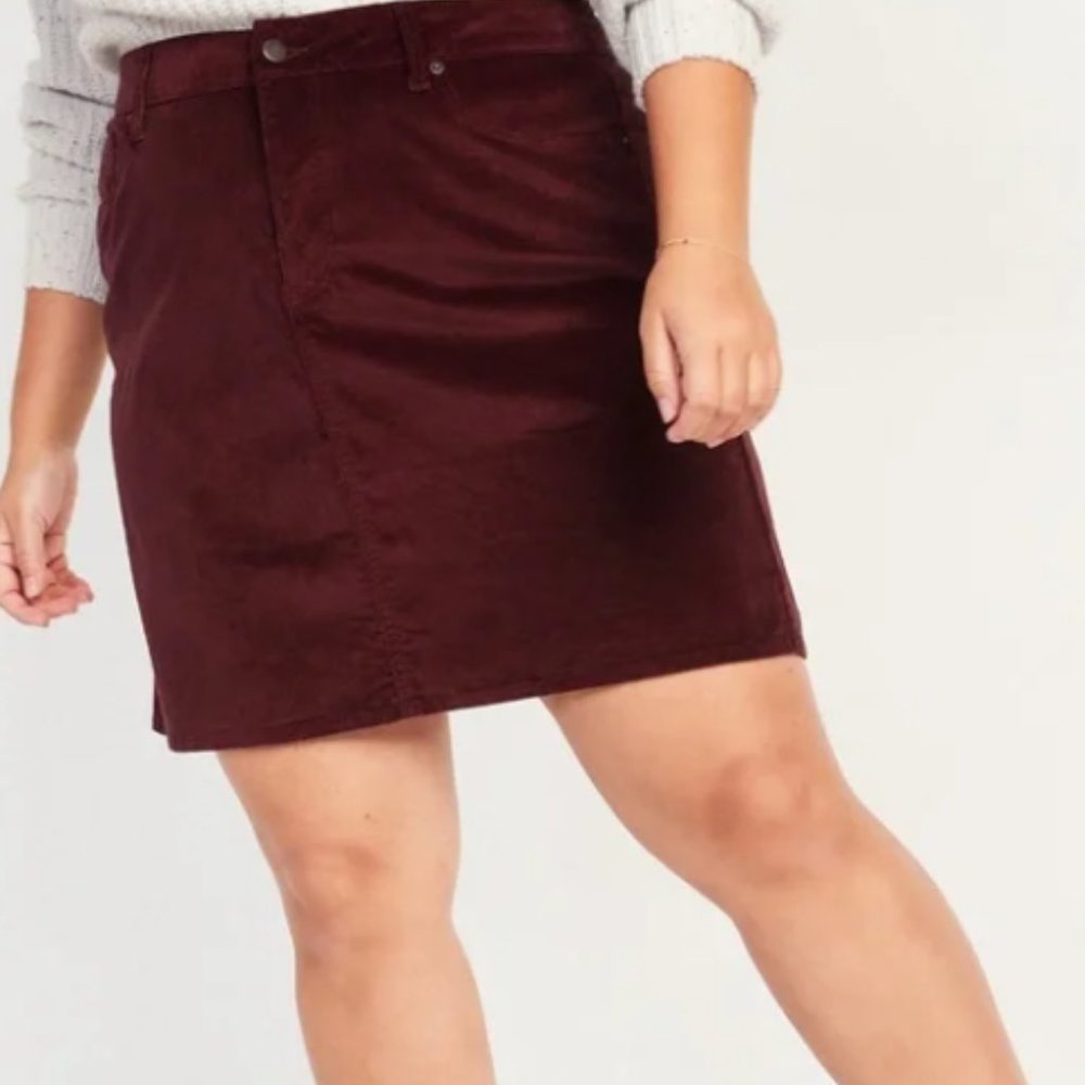 Gap Maroon Velvet A Line Skirt with 5 Pockets Size 12